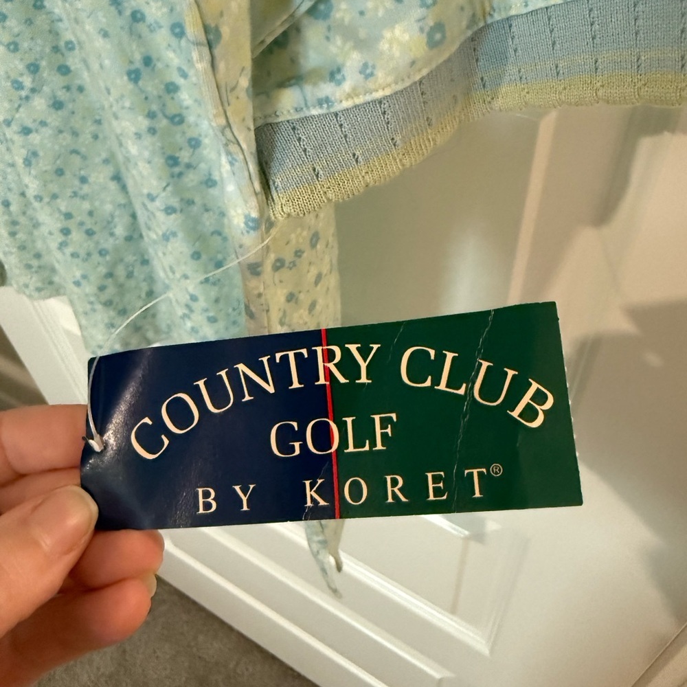 Vintage Koret Country Club Golf Polo with Blue and Yellow flowers - Picture 6 of 9